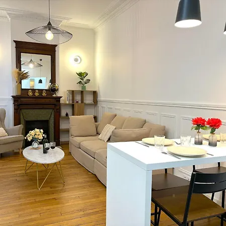 Apartment Moliteuil